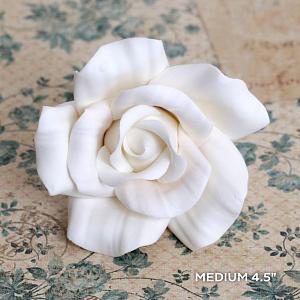 Giant White Rose 300
