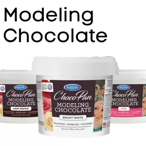 Chocolate modeling paste