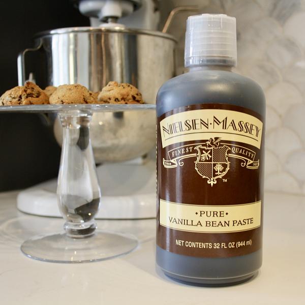 Nielsen-Massey Pure Blend Vanilla Bean Paste 944ml (32 fl oz) 600