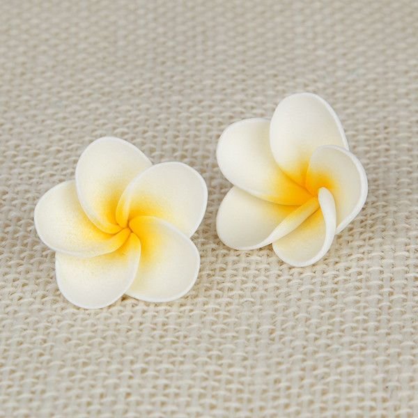 Plumerias Full Bloom - White with Yellow Centre
