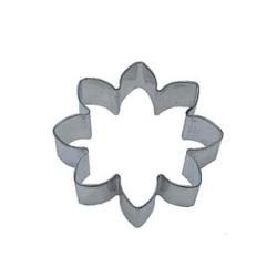 Daisy Cookie Cutter 2.75"