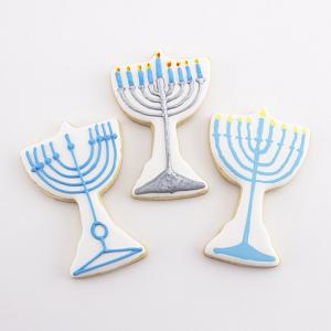 Menorah Cookie Cutter 3 3/8" 300