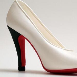 Stiletto White - Size 6. 1 Per Box 300