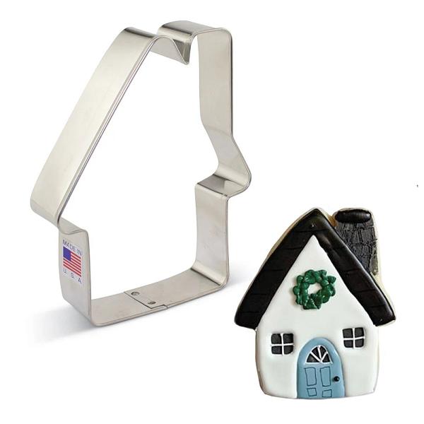Gingerbread House Tall Cookie Cutter 4 1/2" x 3 5/8" 600