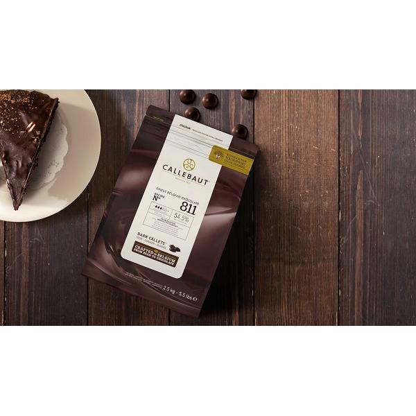 Callebaut Semi-Sweet Dark Chocolate 811 - 2.5Kg 2