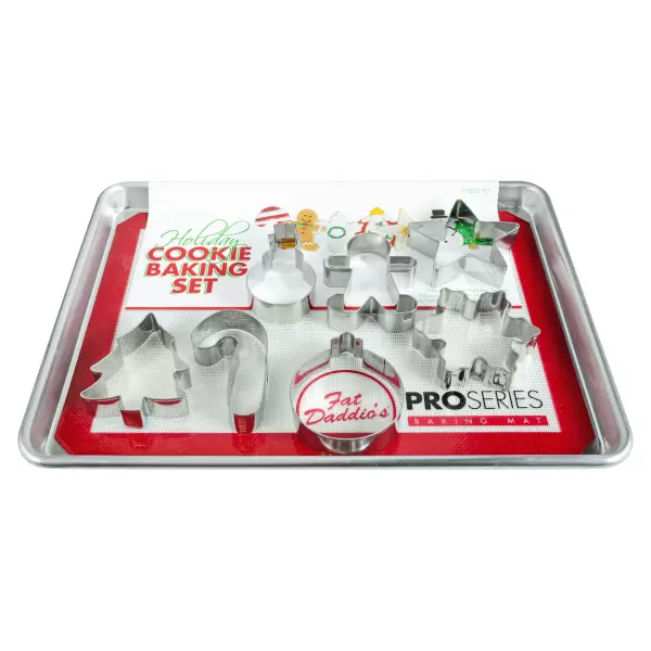 Holiday Cookie & Baking Sheet Pan Mat & Cookie Cutter Set 600