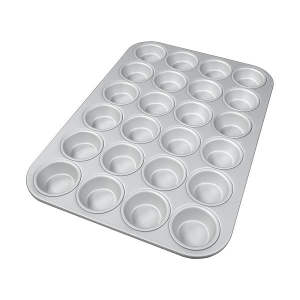 Mini Cupcake / Muffin Pan - 24 Cups by Fat Daddio's 600